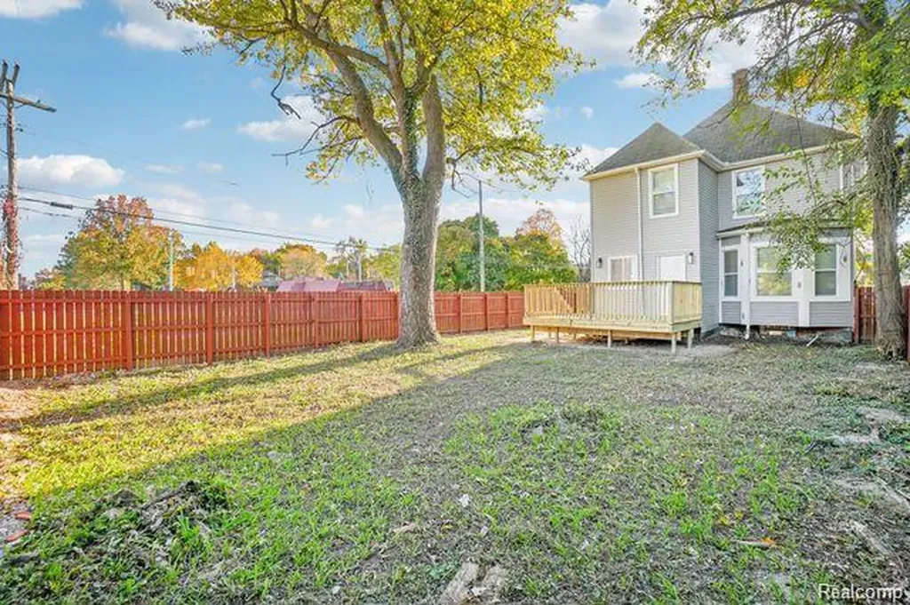 3736 Iroquois Street Detroit City MI 48214