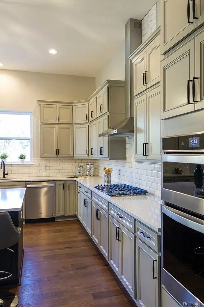 14103 Regatta Bay Drive Shelby Charter Township MI 48315