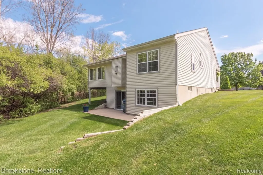 12465 Pagels Drive Grand Blanc City MI 48439