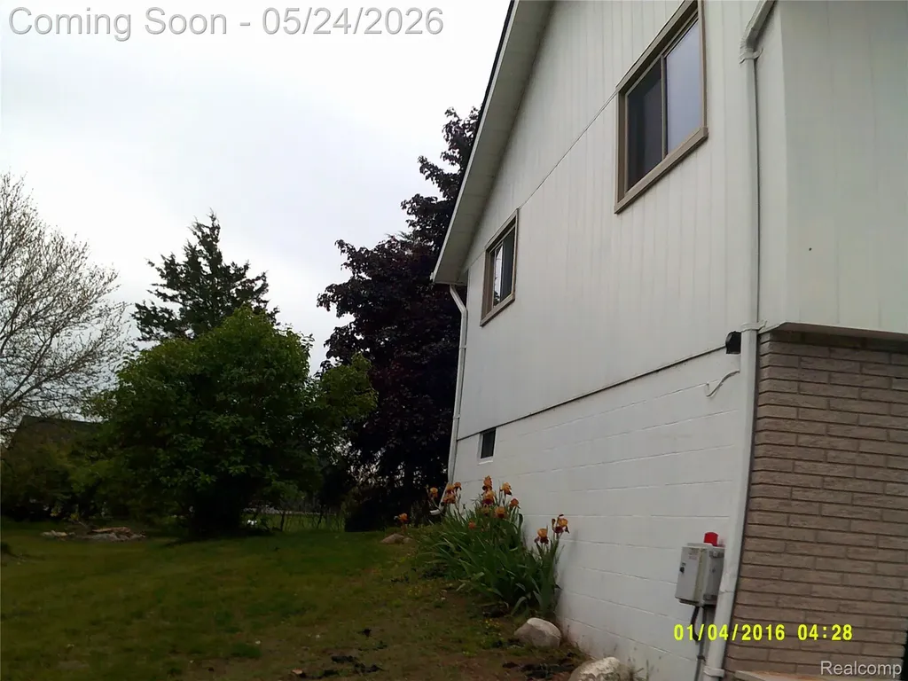 119 Diversy Drive Columbia Township MI 49230