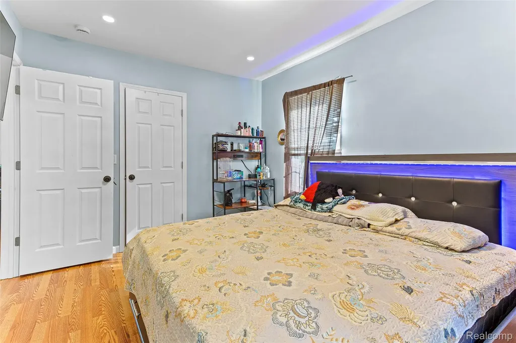 3328 Blaine Street Detroit City MI 48206