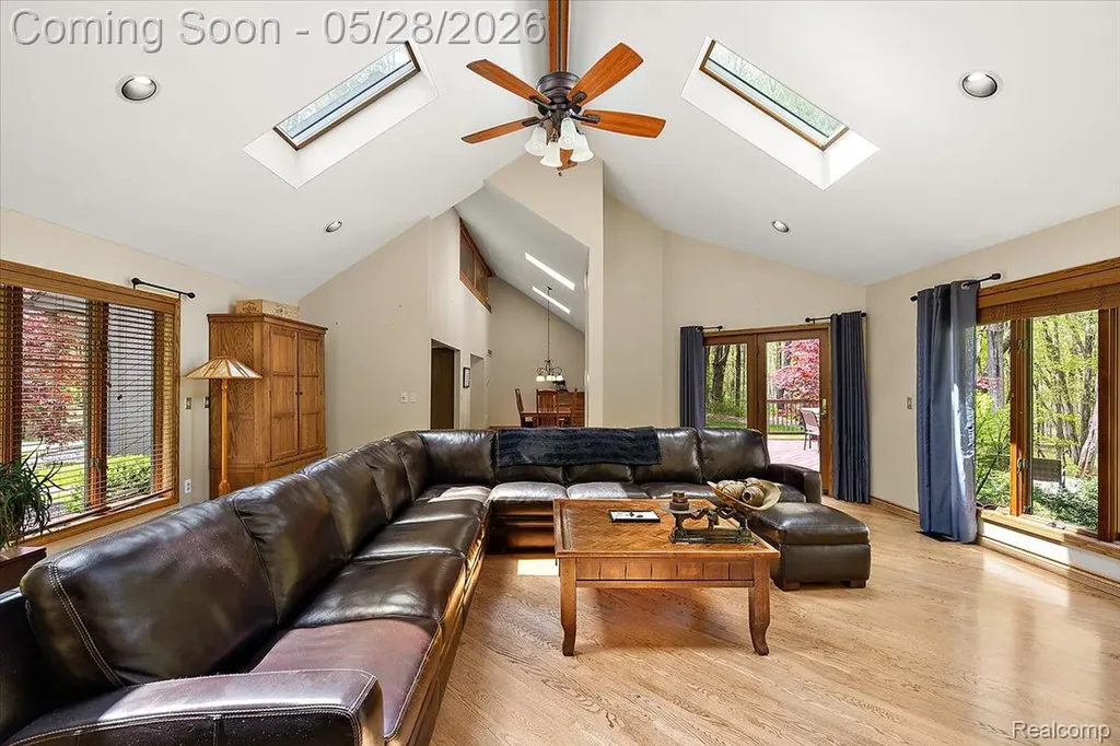 501 Cedarwood Street Oxford Charter Township MI 48371