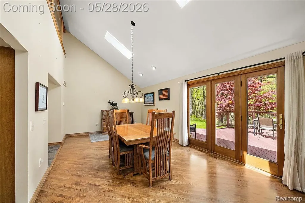 501 Cedarwood Street Oxford Charter Township MI 48371