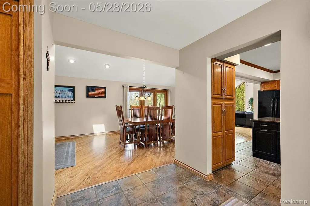 501 Cedarwood Street Oxford Charter Township MI 48371