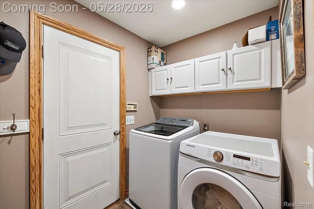 501 Cedarwood Street Oxford Charter Township MI 48371