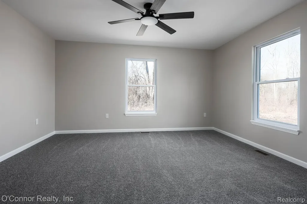 1047 39th Street Port Huron Charter Township MI 48060