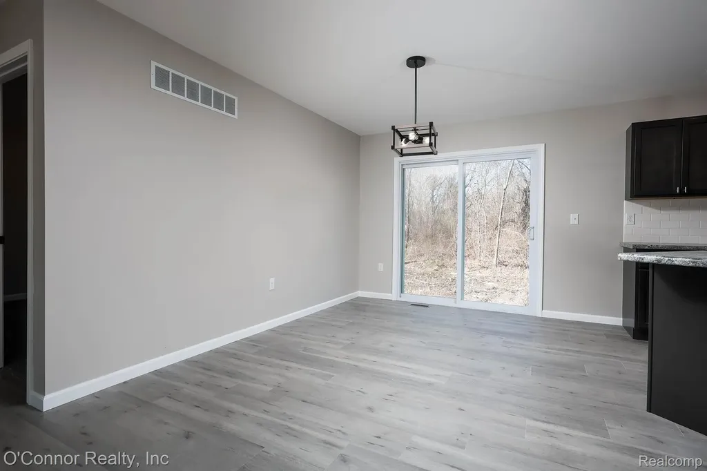 1047 39th Street Port Huron Charter Township MI 48060