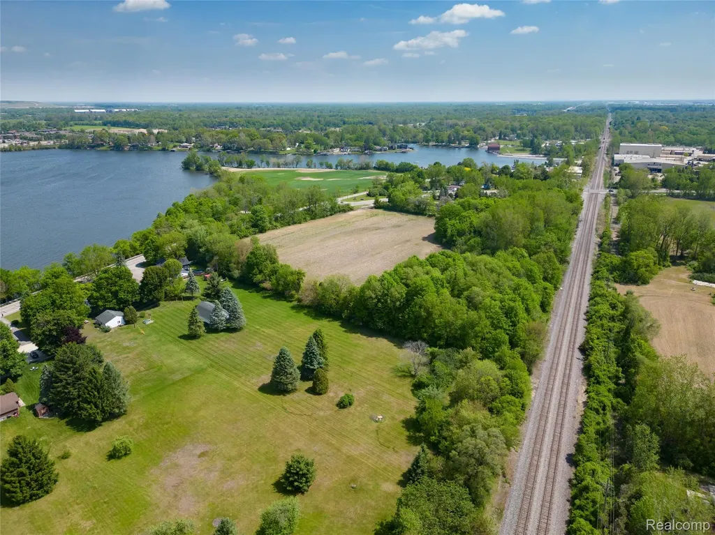 0000 E Huron River Drive Van Buren Charter Township MI 48111