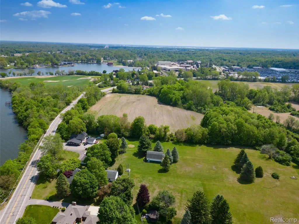0000 E Huron River Drive Van Buren Charter Township MI 48111