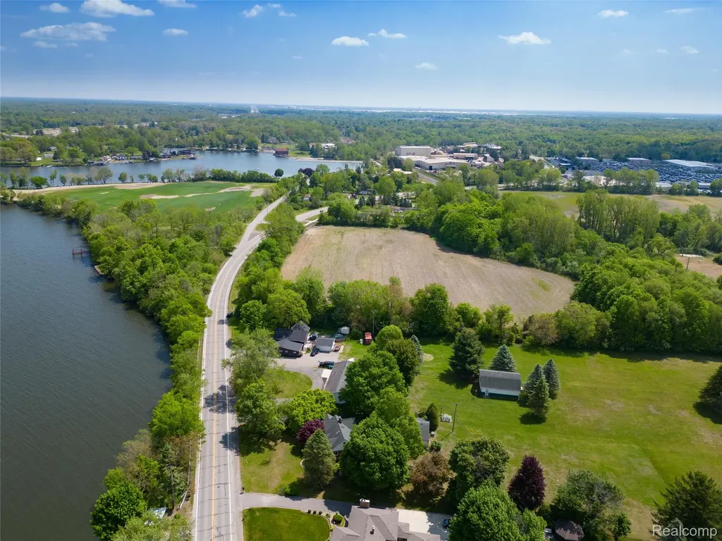 0000 E Huron River Drive Van Buren Charter Township MI 48111