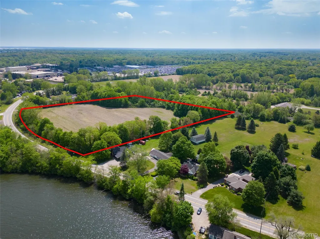 0000 E Huron River Drive Van Buren Charter Township MI 48111