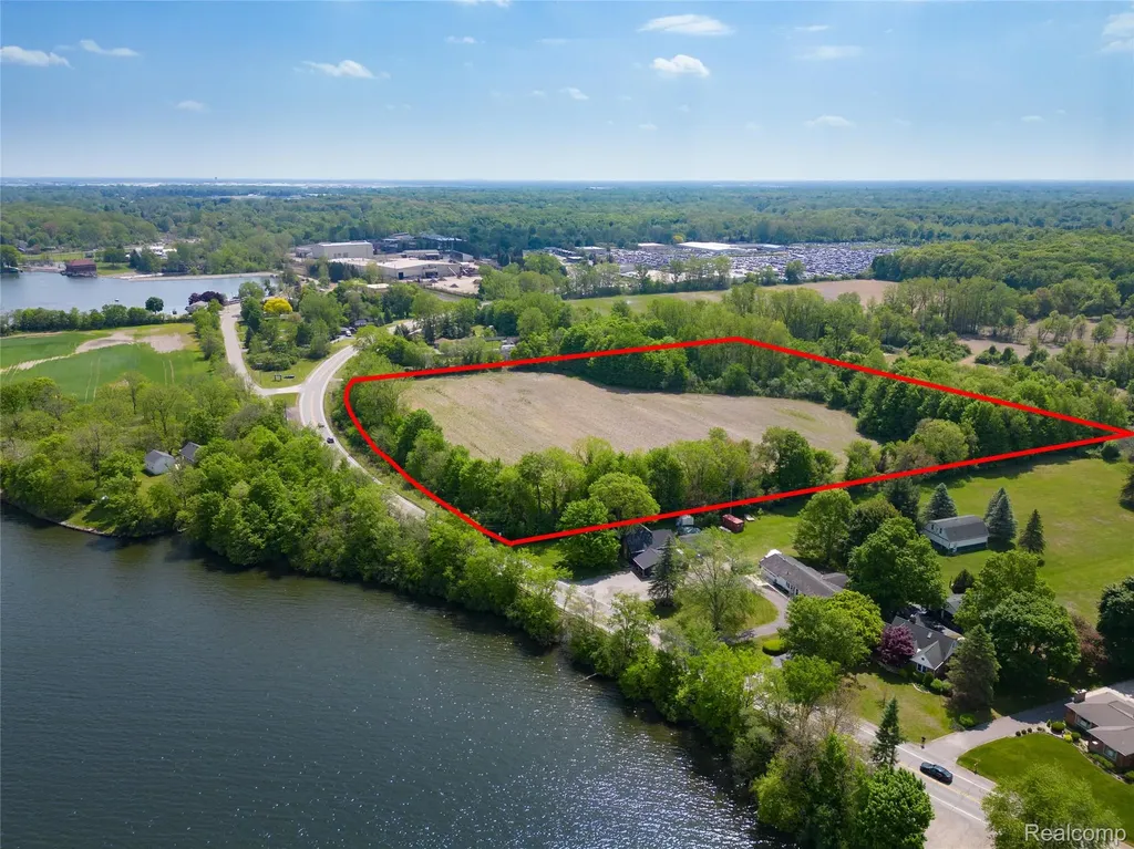 0000 E Huron River Drive Van Buren Charter Township MI 48111