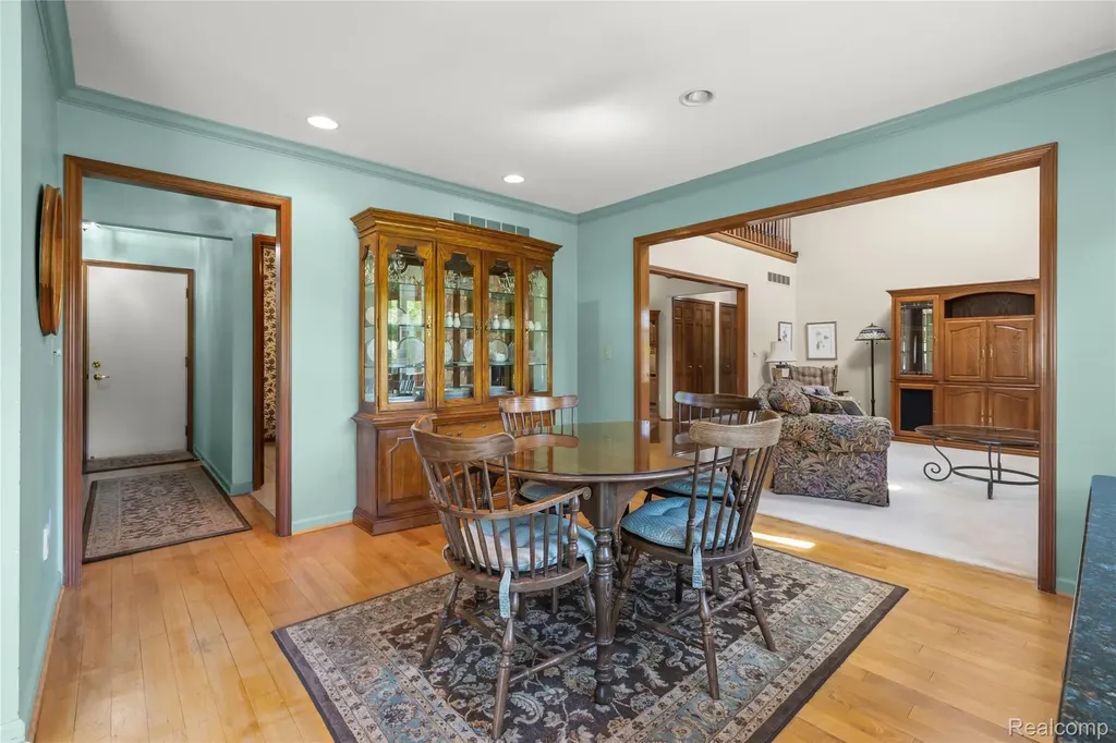 36959 Dardanella Street Livonia City MI 48152