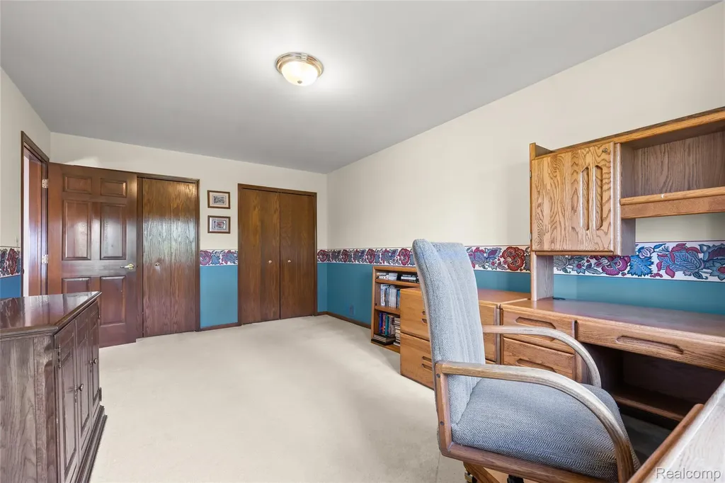 36959 Dardanella Street Livonia City MI 48152