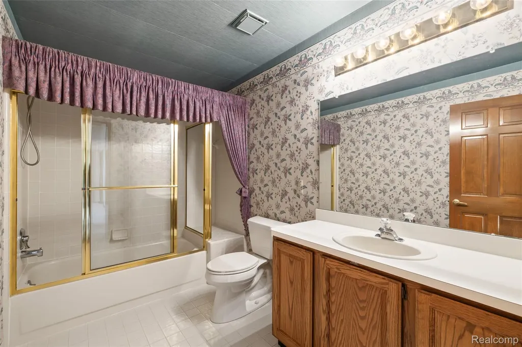 36959 Dardanella Street Livonia City MI 48152