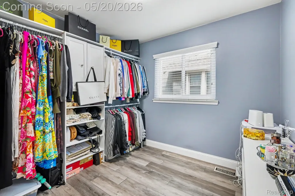 614 Gardenia Avenue Royal Oak City MI 48067