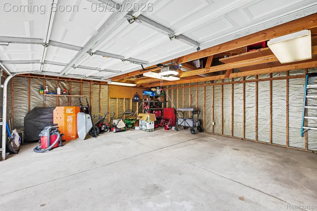 614 Gardenia Avenue Royal Oak City MI 48067