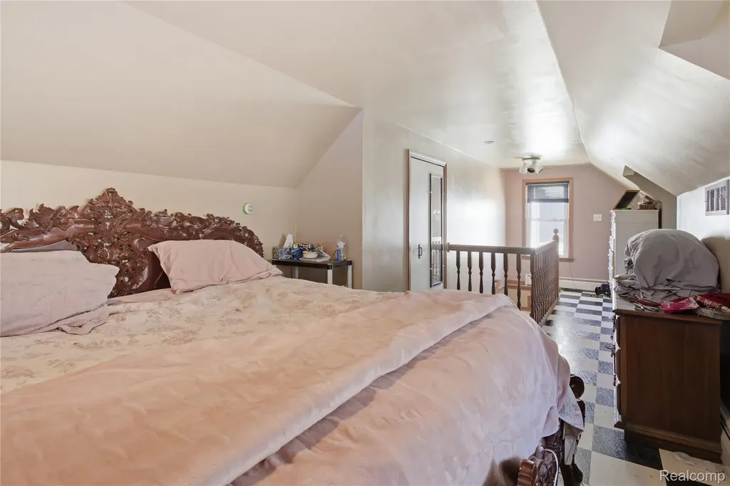 4300 Edmund Street Wayne City MI 48184