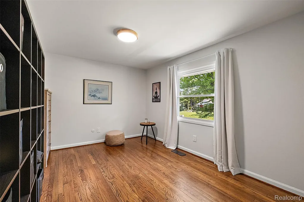 6804 Spruce Drive Bloomfield Hills City MI 48301