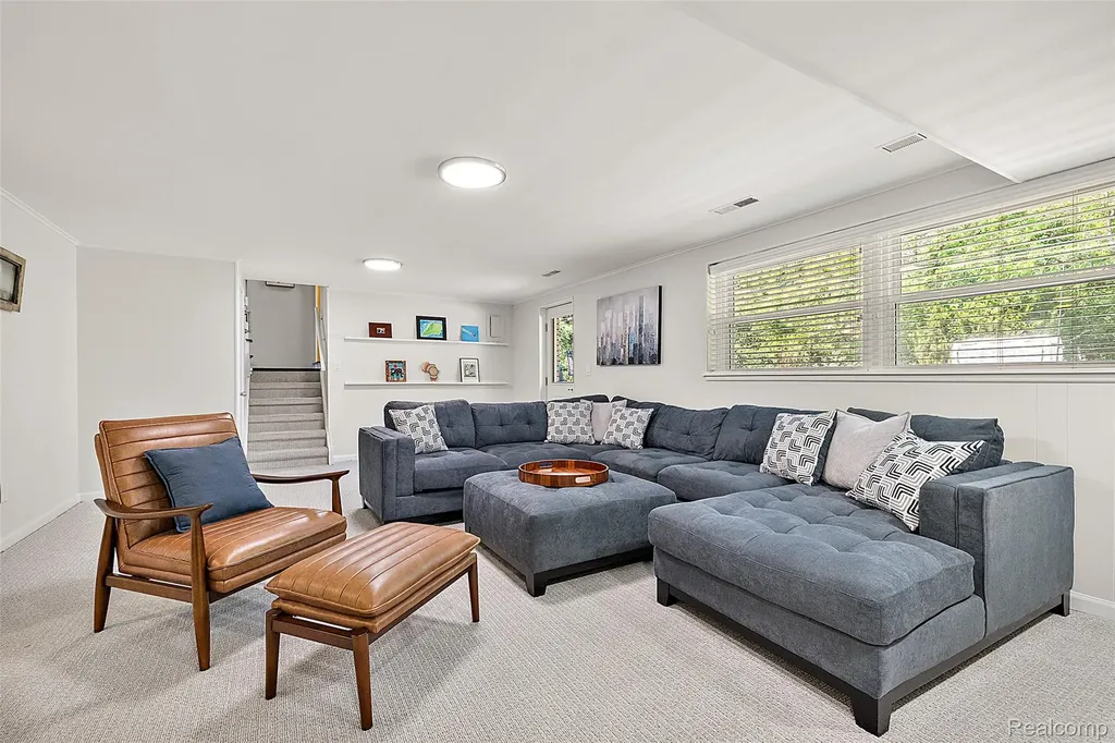 6804 Spruce Drive Bloomfield Hills City MI 48301