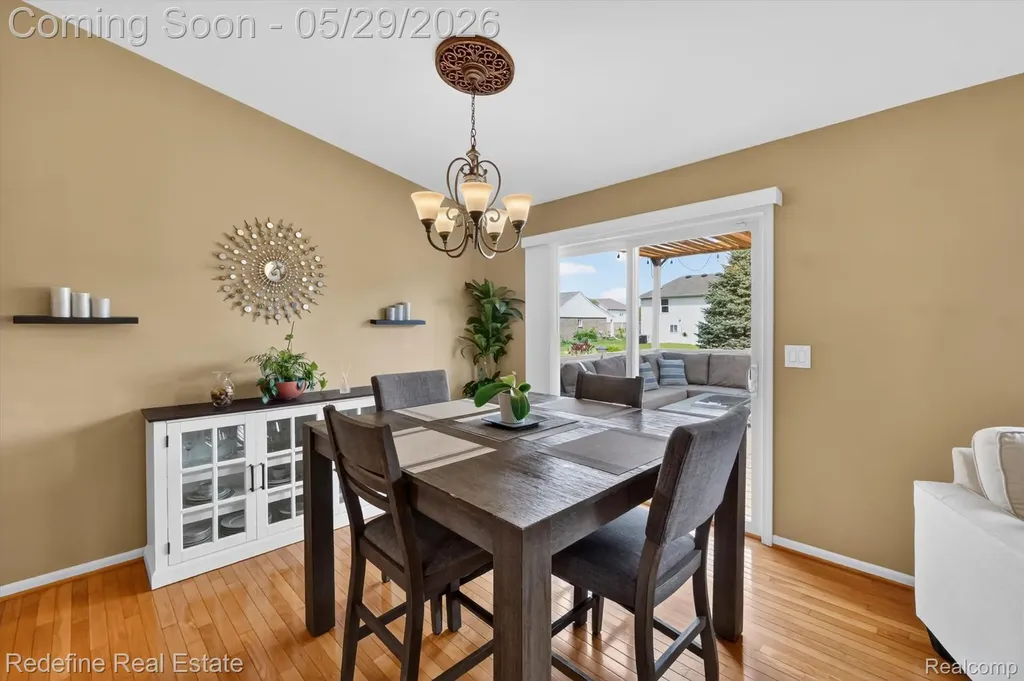 42060 Salem Court Van Buren Charter Township MI 48111