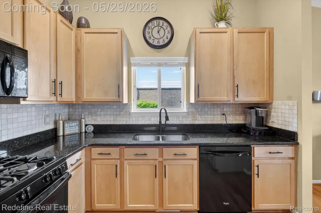 42060 Salem Court Van Buren Charter Township MI 48111