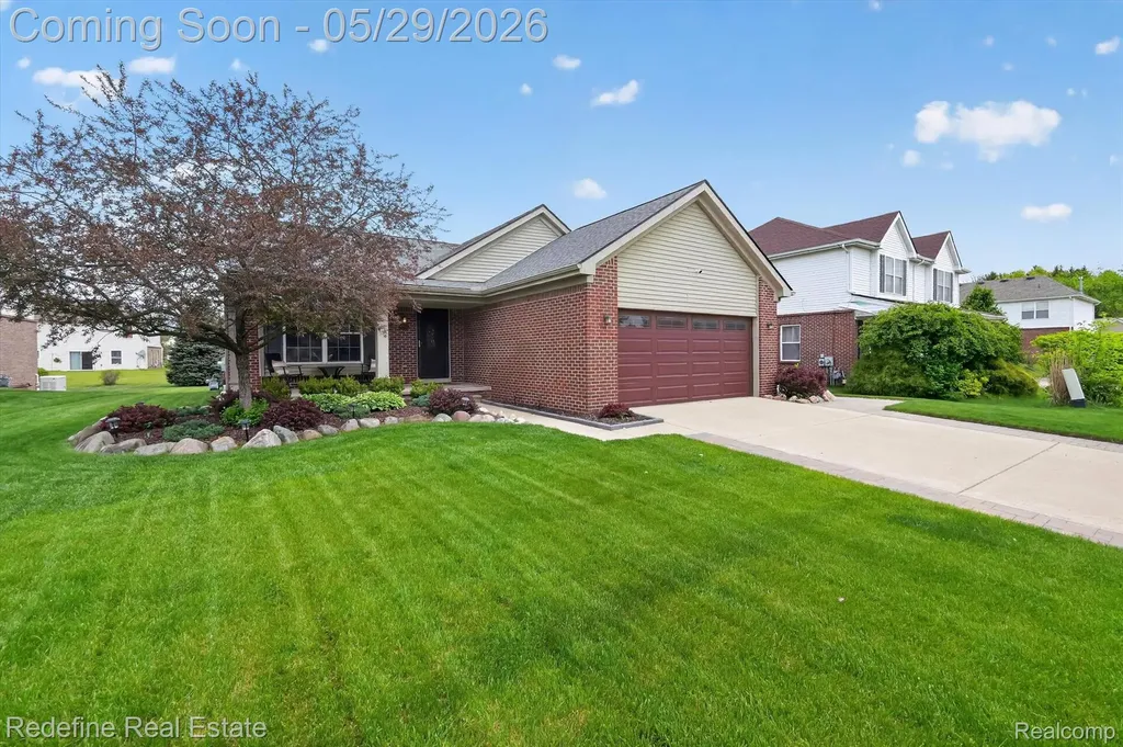 42060 Salem Court Van Buren Charter Township MI 48111