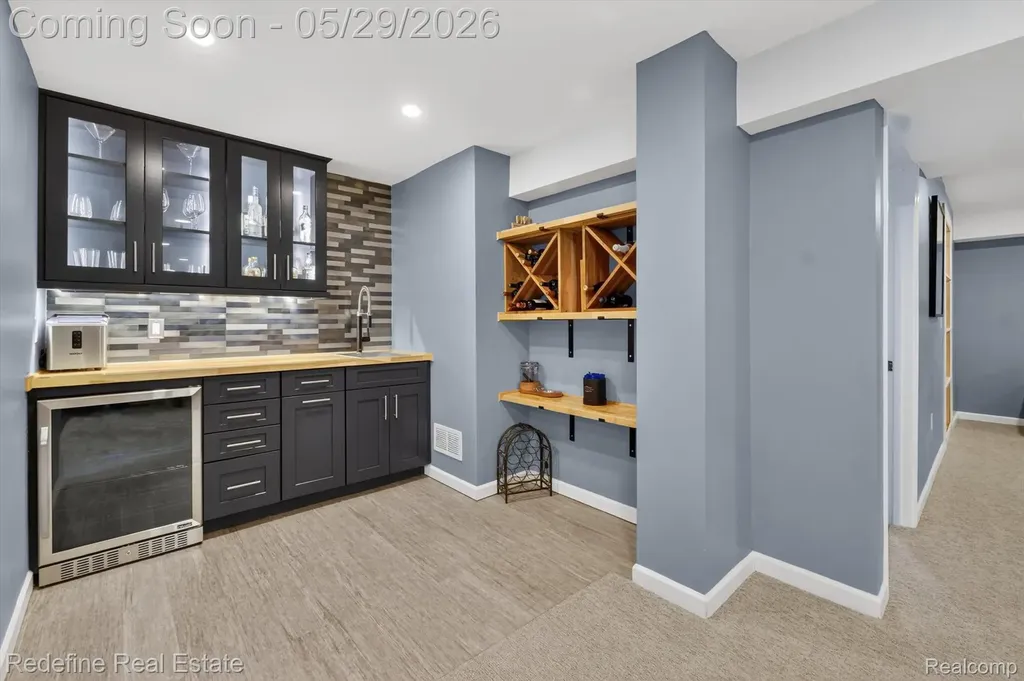 42060 Salem Court Van Buren Charter Township MI 48111