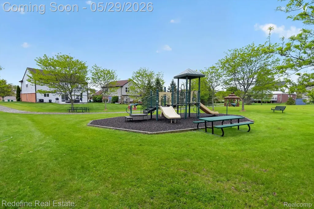 42060 Salem Court Van Buren Charter Township MI 48111