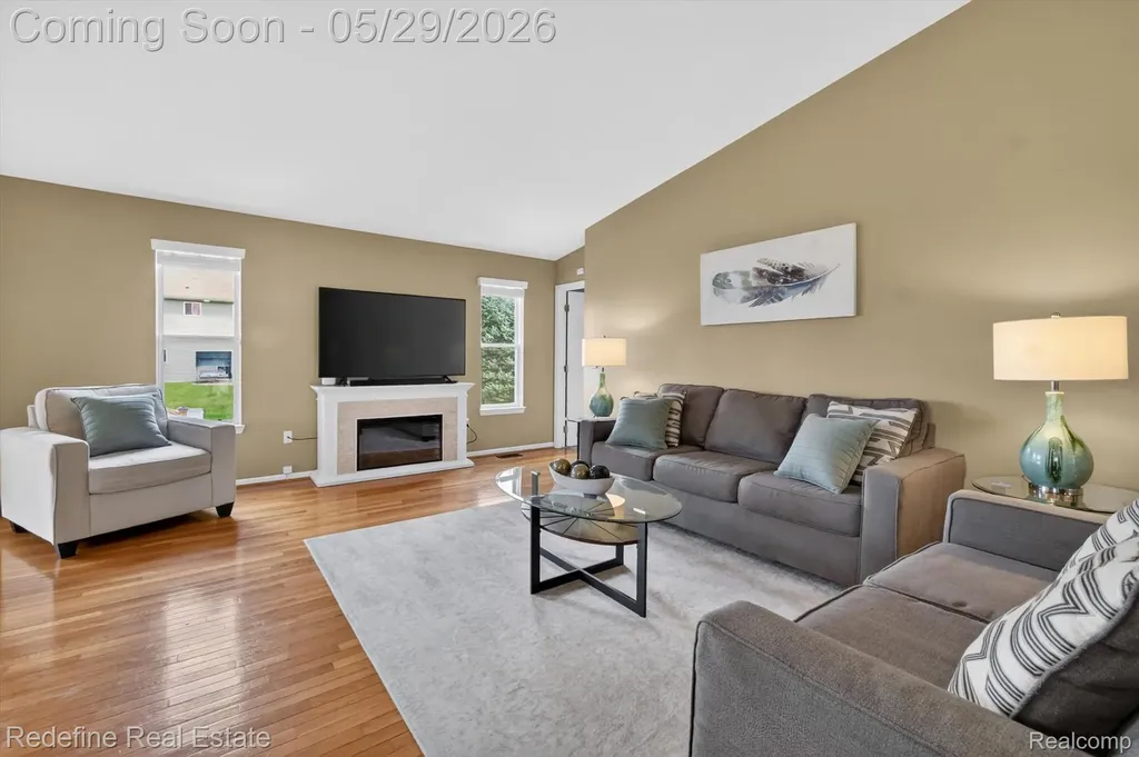 42060 Salem Court Van Buren Charter Township MI 48111