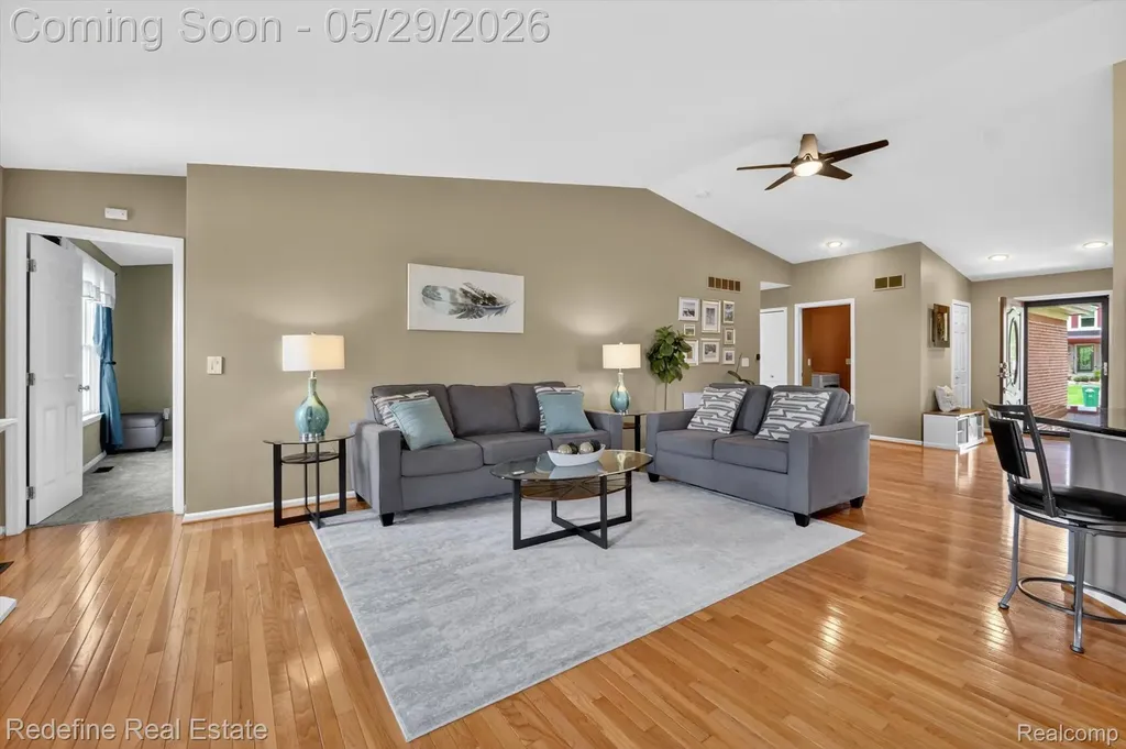 42060 Salem Court Van Buren Charter Township MI 48111
