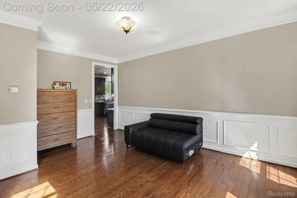 50371 Langley Drive Novi City MI 48374