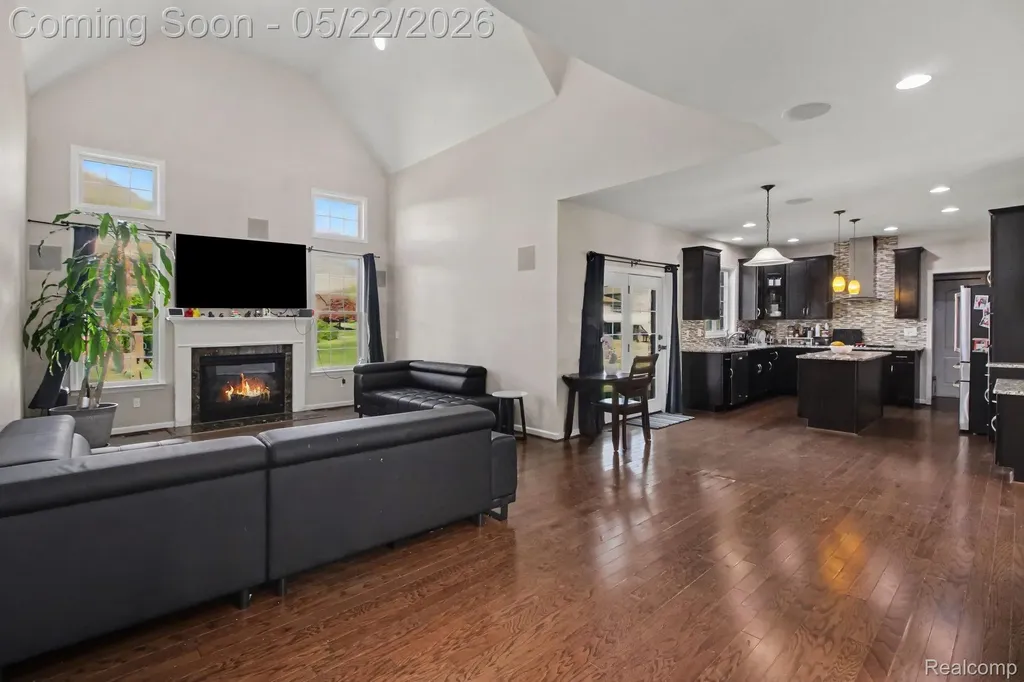 50371 Langley Drive Novi City MI 48374