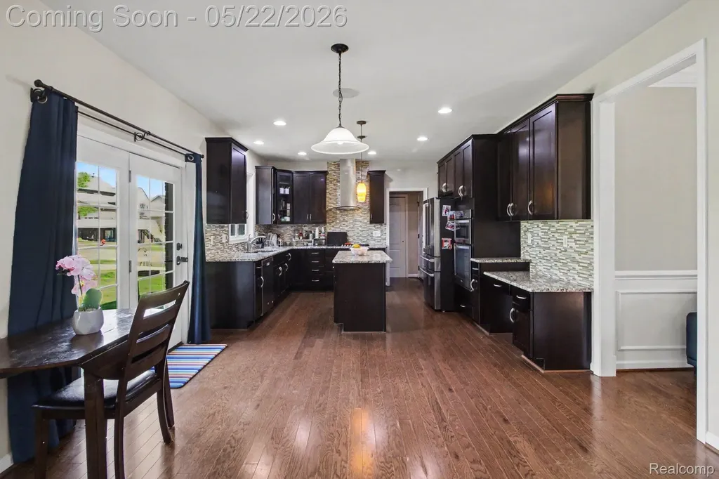 50371 Langley Drive Novi City MI 48374