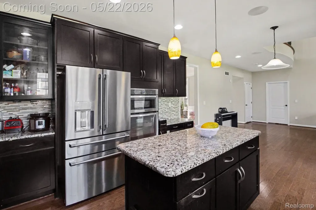 50371 Langley Drive Novi City MI 48374