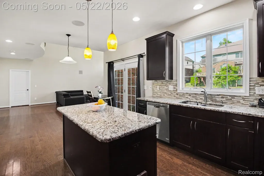 50371 Langley Drive Novi City MI 48374