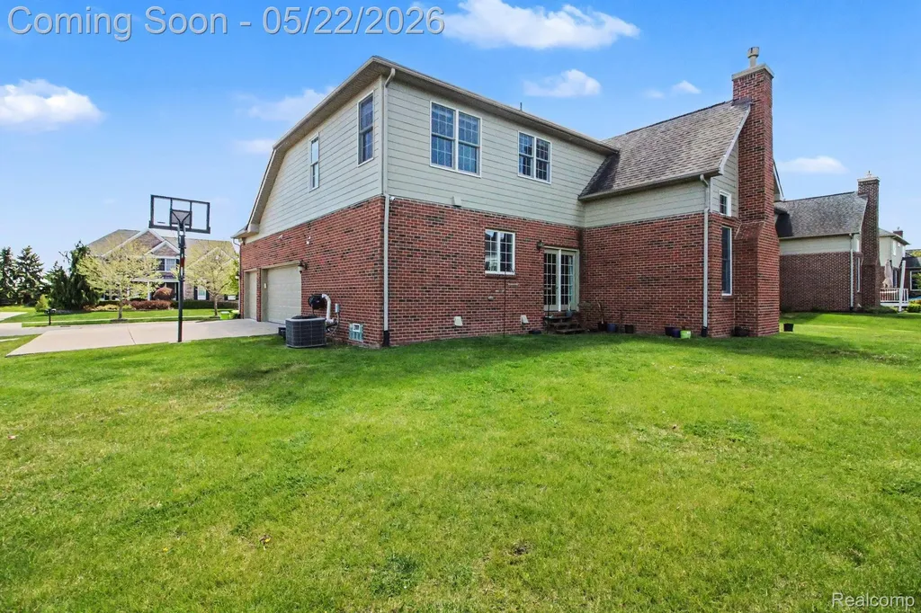 50371 Langley Drive Novi City MI 48374