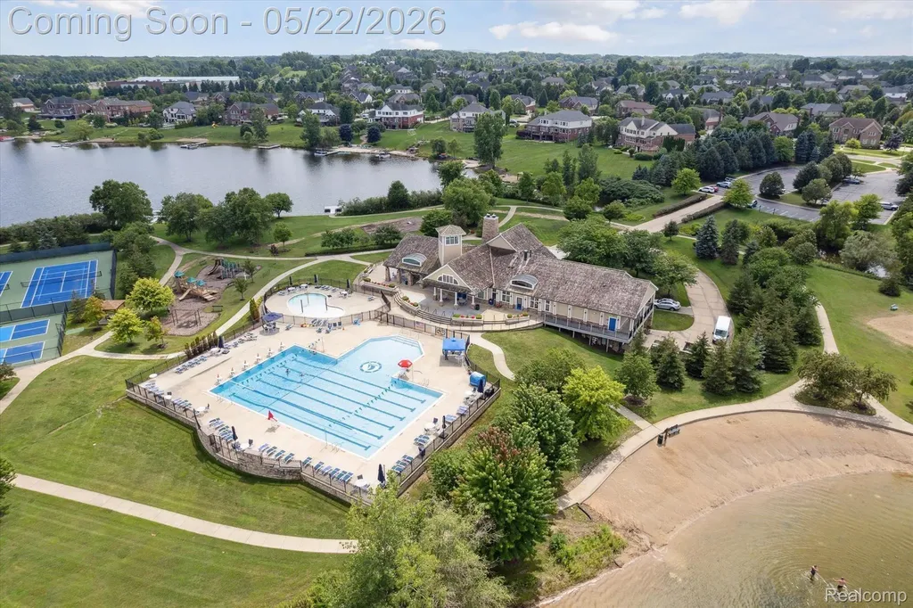 50371 Langley Drive Novi City MI 48374