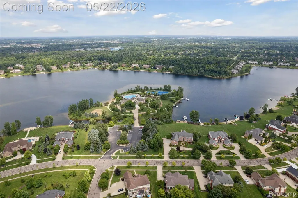 50371 Langley Drive Novi City MI 48374