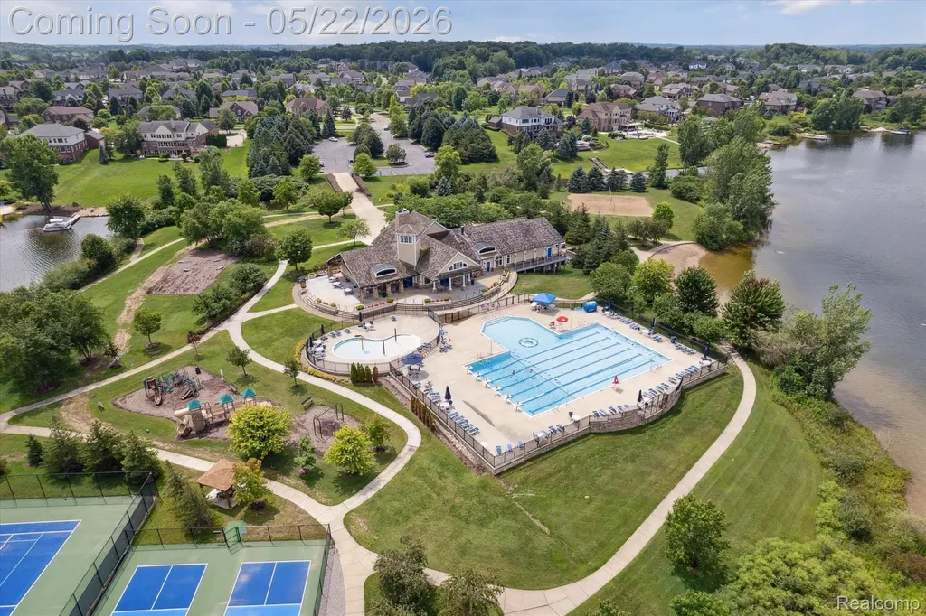 50371 Langley Drive Novi City MI 48374