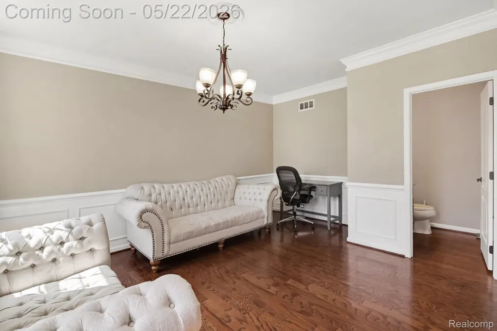 50371 Langley Drive Novi City MI 48374