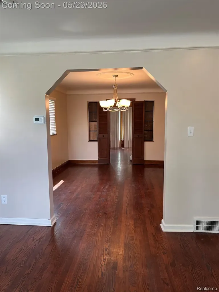 9001 Riverdale Redford Charter Township MI 48239