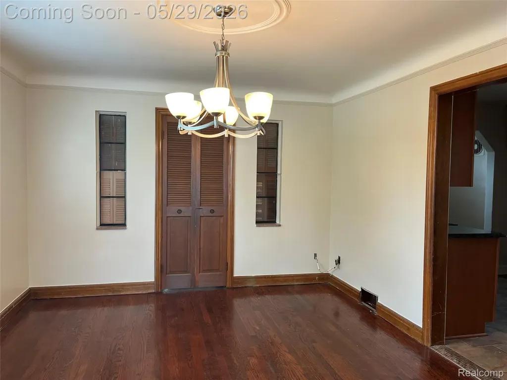 9001 Riverdale Redford Charter Township MI 48239