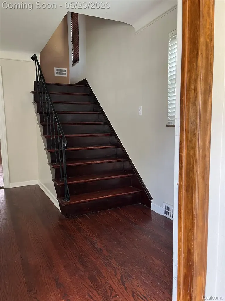 9001 Riverdale Redford Charter Township MI 48239