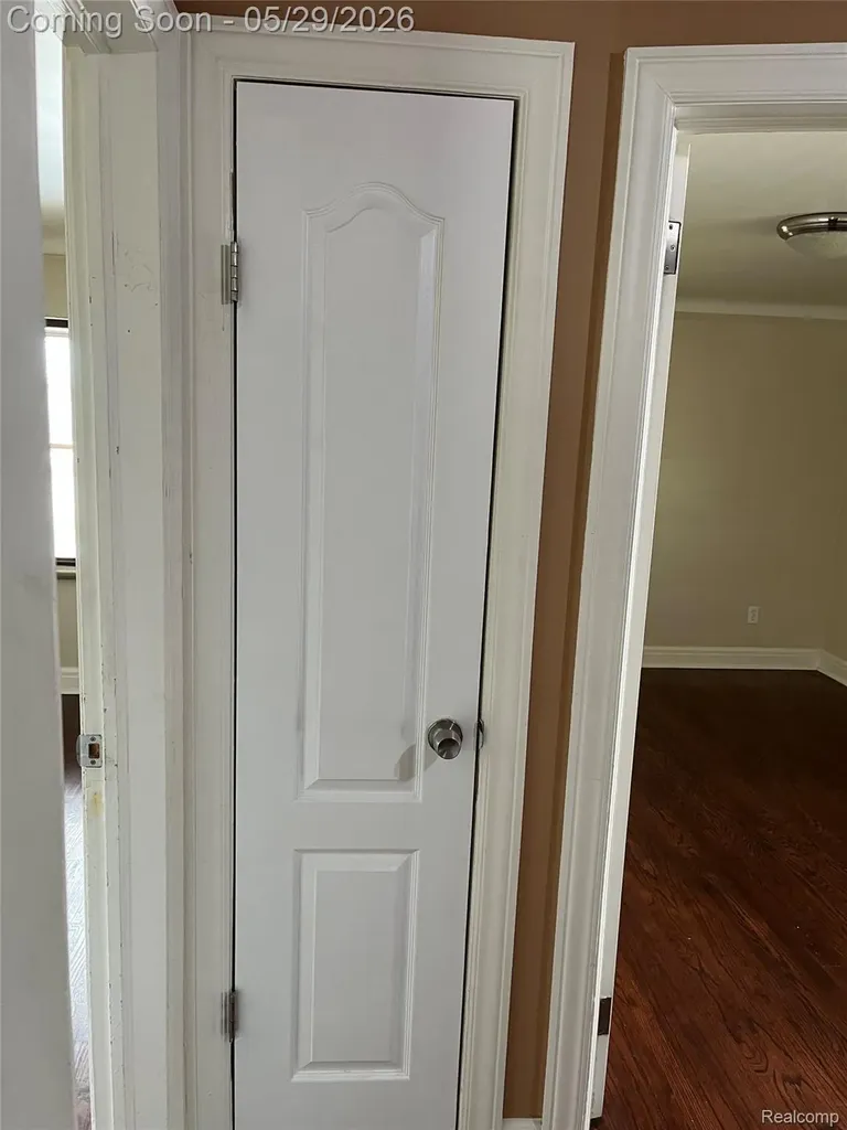 9001 Riverdale Redford Charter Township MI 48239