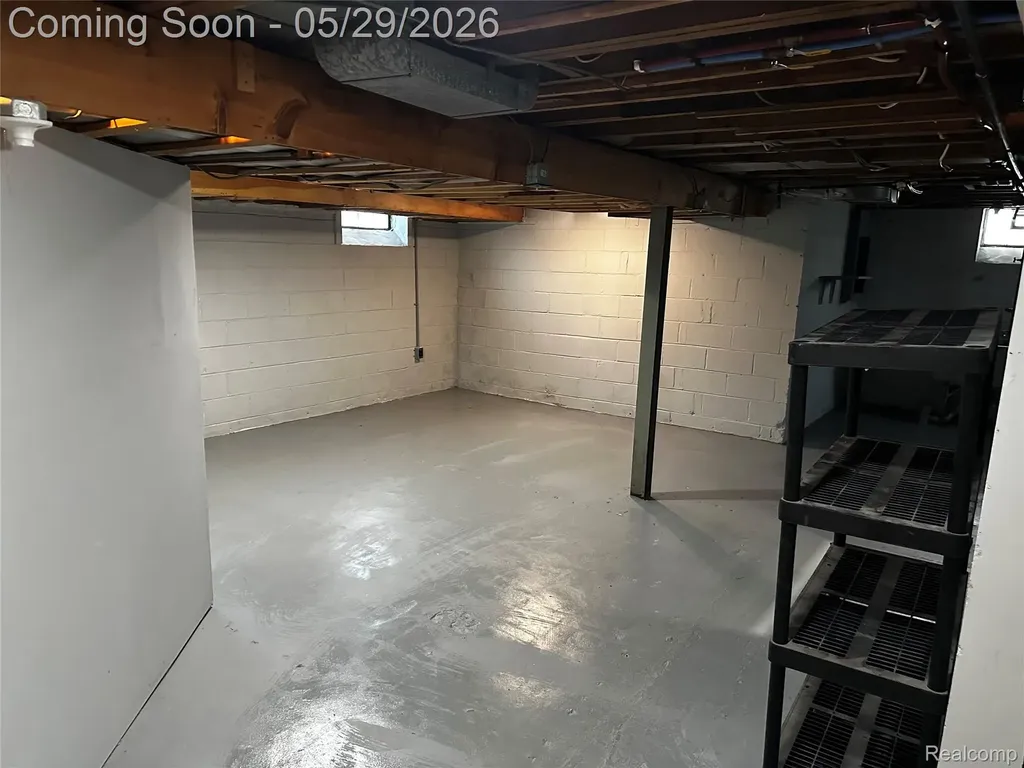 9001 Riverdale Redford Charter Township MI 48239