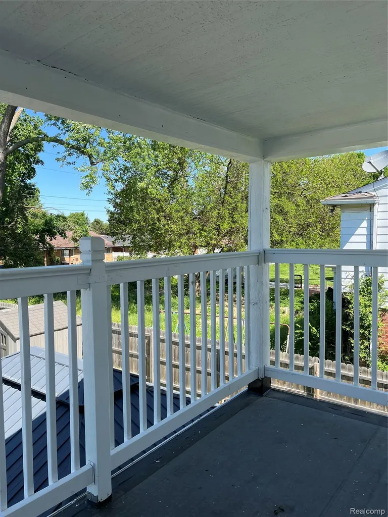 9001 Riverdale Redford Charter Township MI 48239