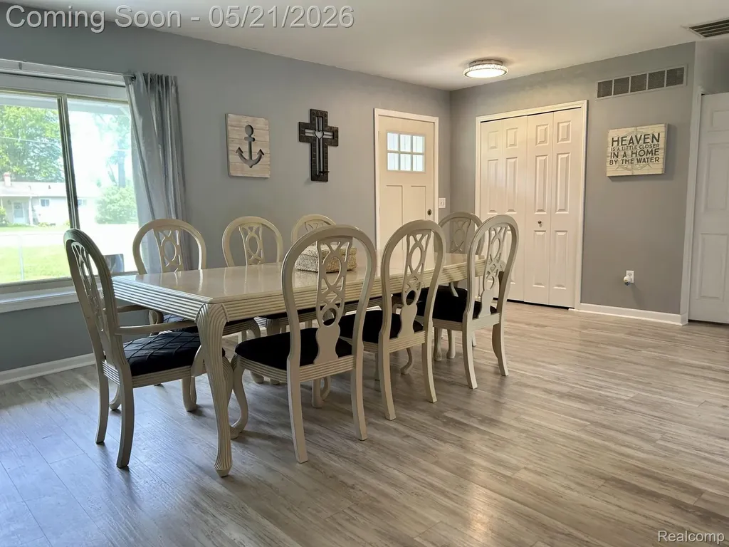 9831 Kress Road Hamburg Township MI 48169