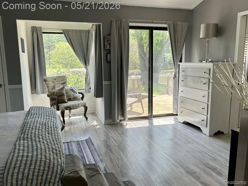 9831 Kress Road Hamburg Township MI 48169
