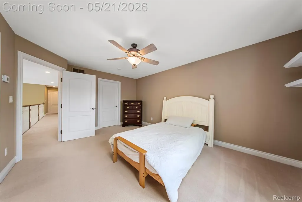 8425 Grays Drive Grosse Ile Township MI 48138